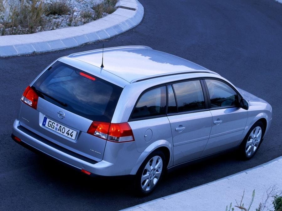  Opel Vectra Combi 2002 года  (фото 26 из 28)